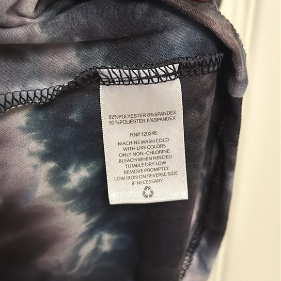 NWT Women’s Wallflower Tie Dye Tie Waist Dress *M* - Picture 4 of 5